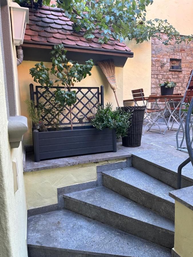Vinopresso Gmbh - Cafe Roemer Prichsenstadt Bagian luar foto