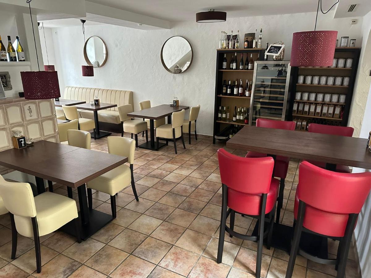 Vinopresso Gmbh - Cafe Roemer Prichsenstadt Bagian luar foto